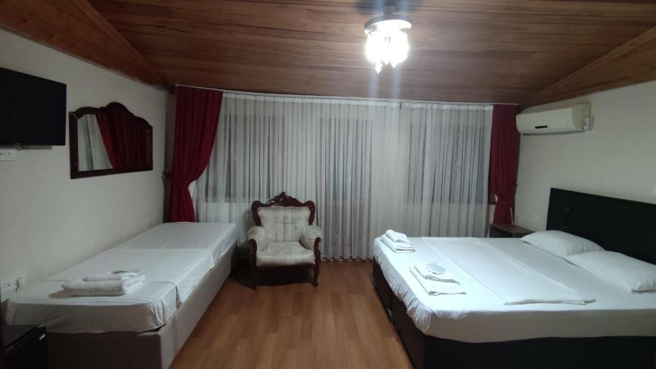 Bed and Breakfast Балат Гостевой Дом à Istambul Extérieur photo